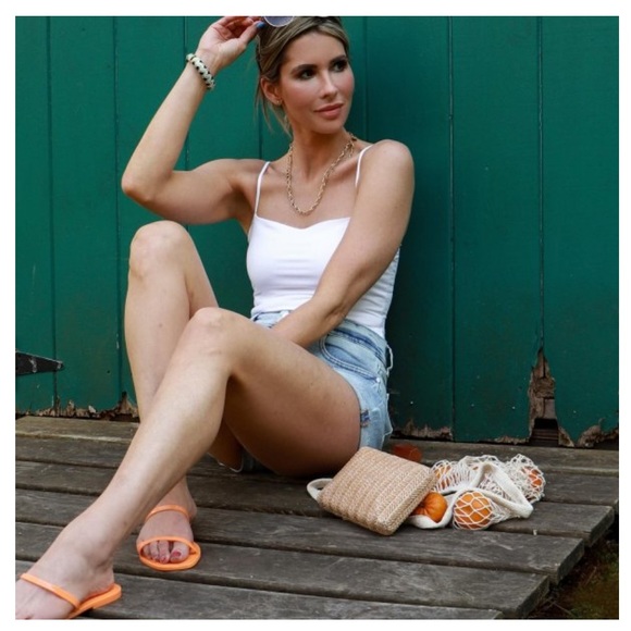 EXPRESS Jelly Slide Double Band Sandals - Picture 4 of 8